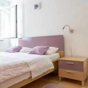  Apartman Lila